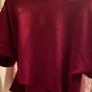 Top and pants are same color the pants is mid